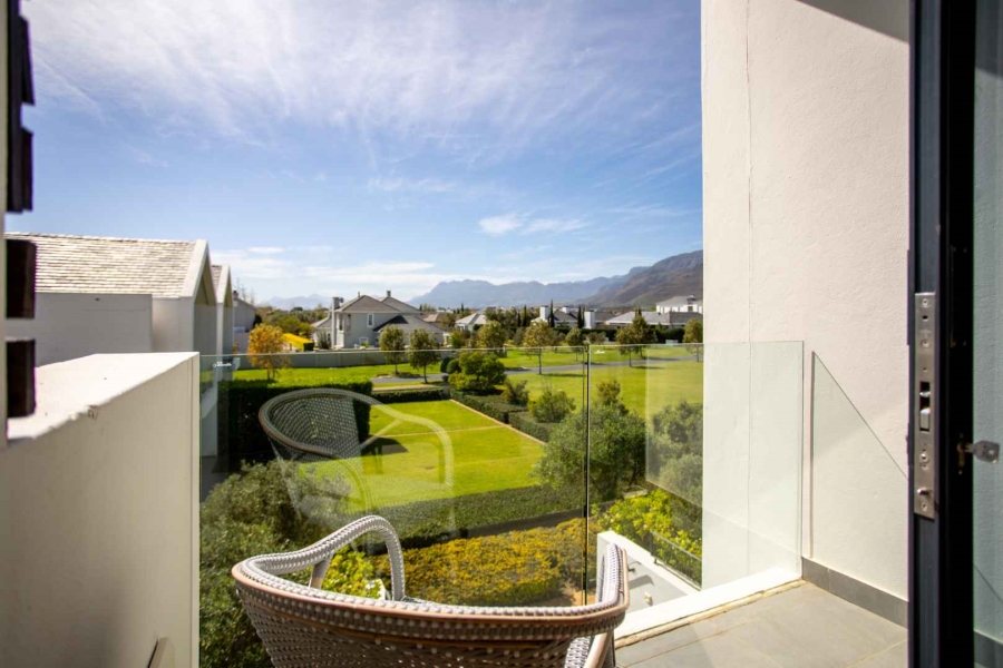 2 Bedroom Property for Sale in Val De Vie Estate Western Cape